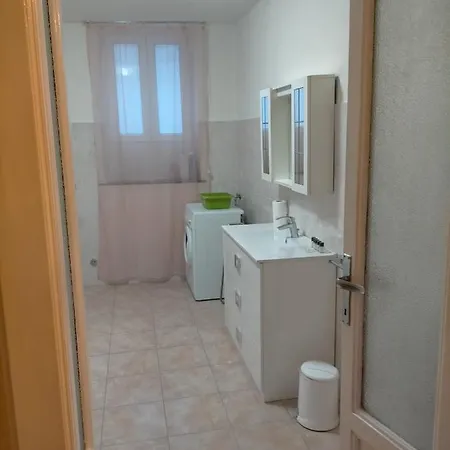 Apartment Altido Beautiful 3br For 6, Near Lake Como *