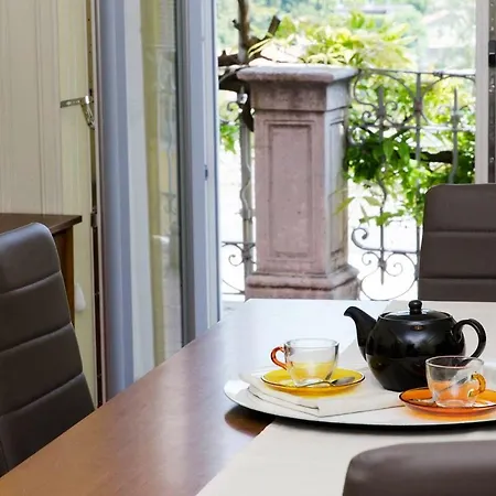 Altido Beautiful 3br For 6, Near Lake Como * Brunate