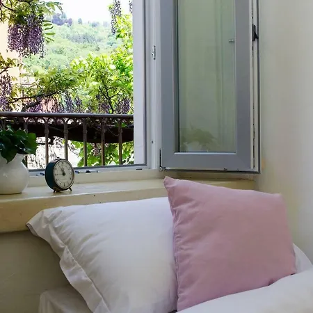 Altido Beautiful 3br For 6, Near Lake Como Apartment Brunate